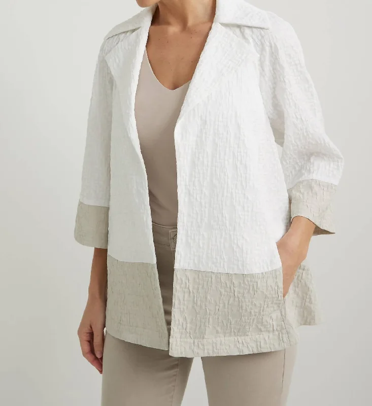 Crinkle Two Tone Blazer In Vanilla/moonstone